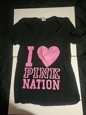 PINK Victoria's Secret Black V‑Neck Tee with Pink 'I ♥ PINK NATION' Graphic